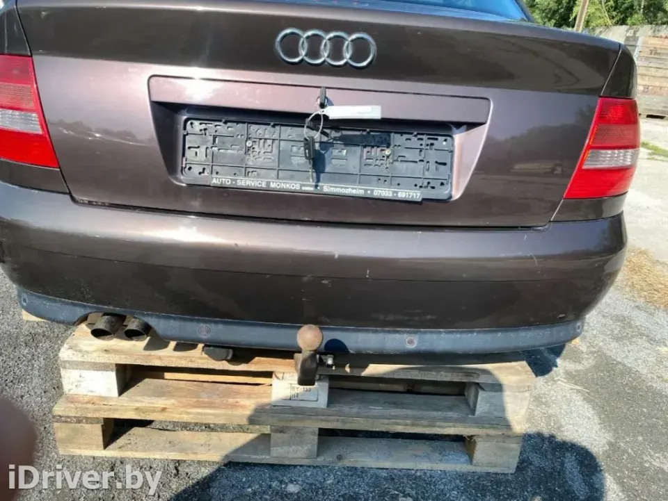 Замок багажника Audi A4, 1999 г.