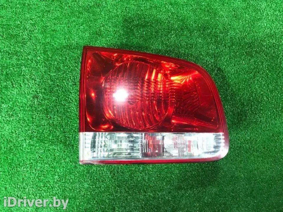 Фонарь крышки багажника левый Volkswagen Touareg, 2005 г.