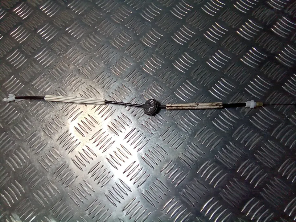 Трос двери передней Volkswagen Touareg, 2007 г.