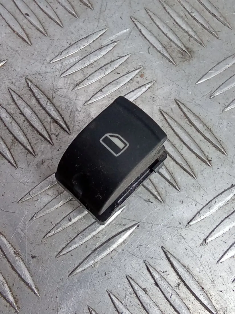 Кнопка стеклоподъемника Audi A6, 2007 г.