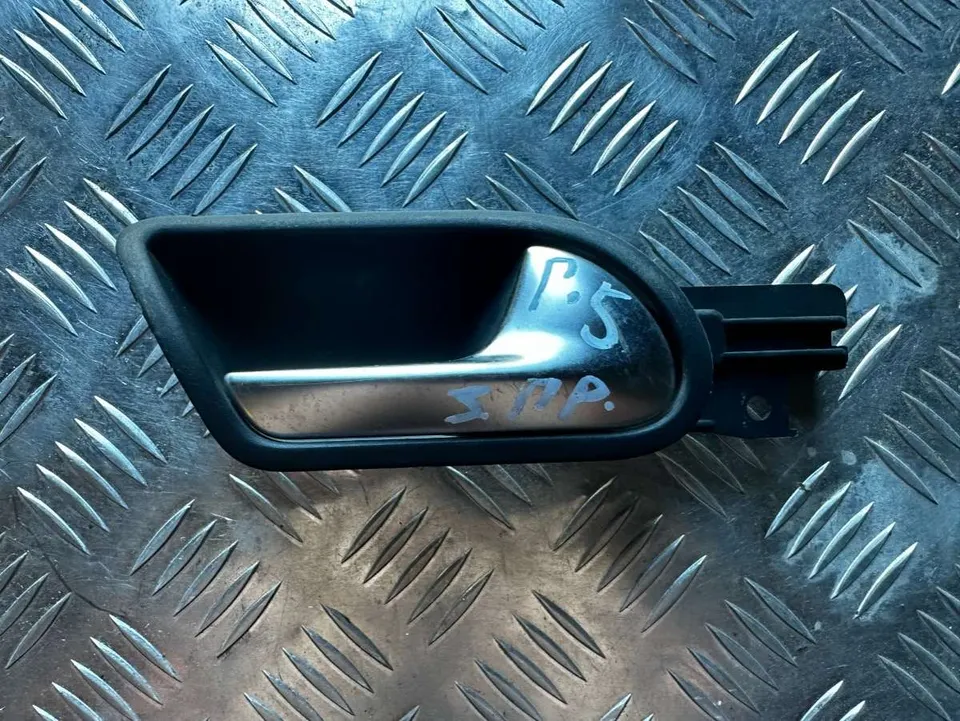 Ручка внутренняя задняя правая Volkswagen Golf, 2008 г.