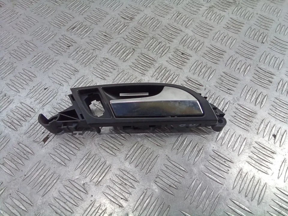 Ручка внутренняя передняя правая Audi Q7, 2007 г.