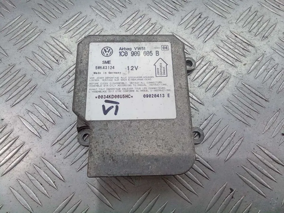 Блок AirBag Volkswagen Passat, 2001 г.