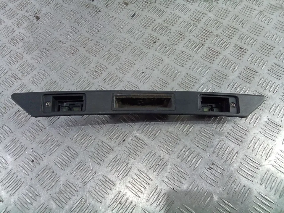 Накладка подсветки номера Audi Q7, 2007 г.