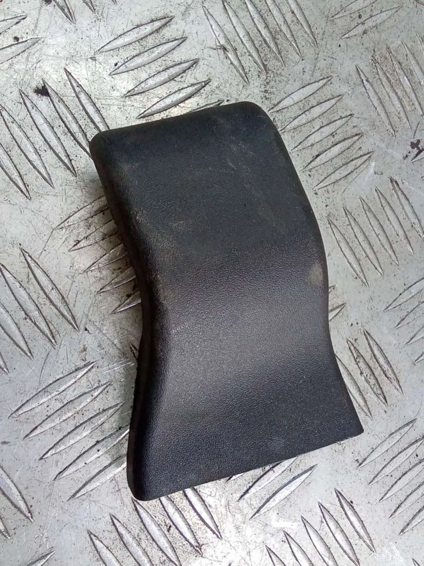 Накладка двери (крышки) багажника Volkswagen Passat, 2009 г.