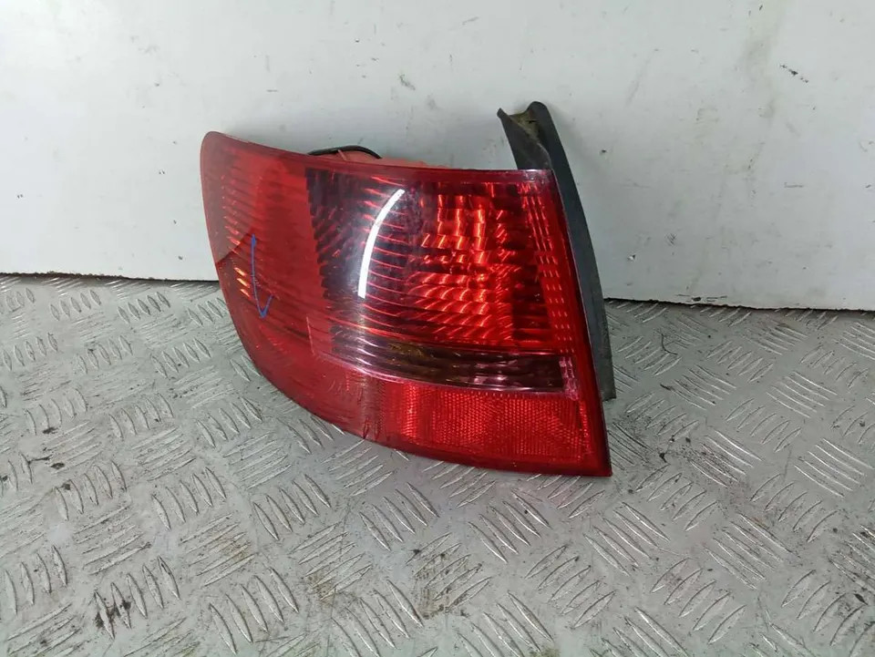 Фонарь задний левый Audi A6, 2006 г.