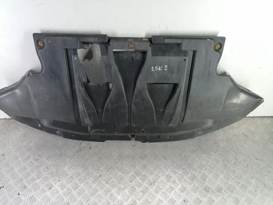 Защита двигателя Volkswagen Passat, 2003 г.