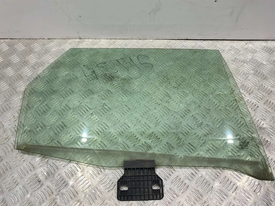 Стекло двери задней правой Audi A4, 2007 г.