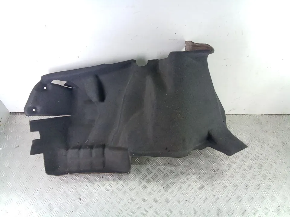 Обшивка багажника Audi A4, 2000 г.