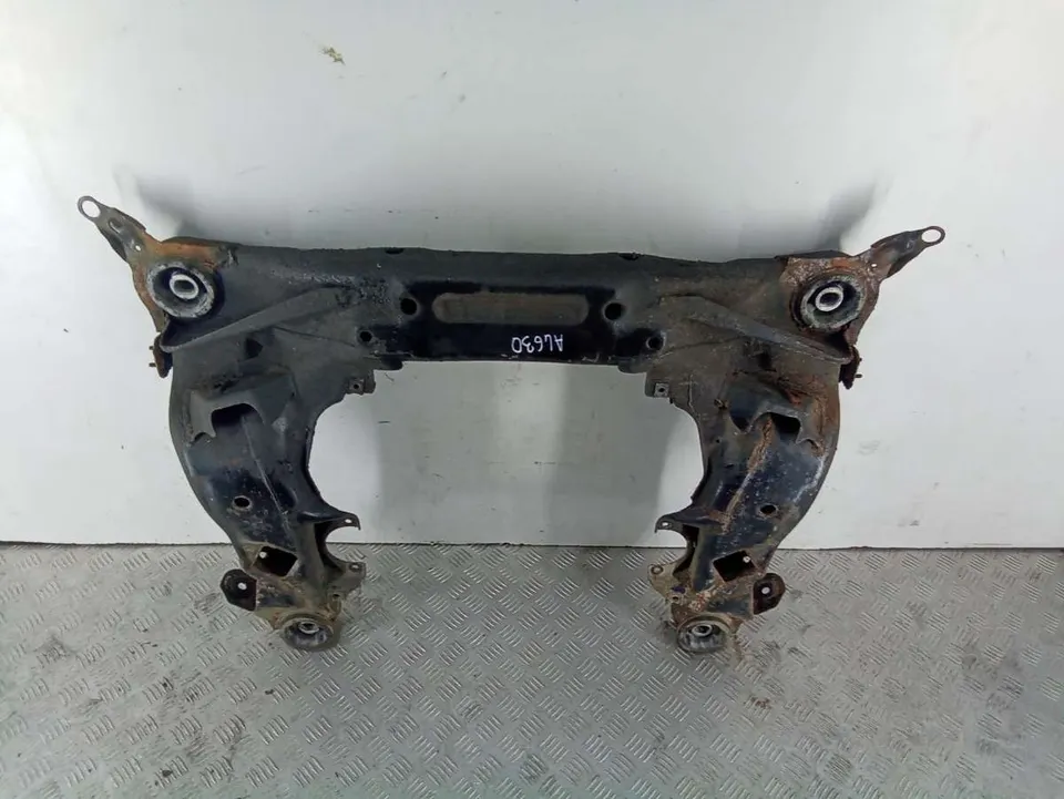 Балка подвески передняя (подрамник) Audi A6 allroad, 2003 г.