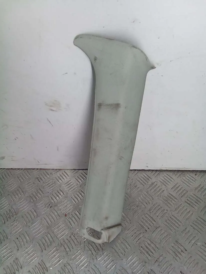 Обшивка стойки задней правой Volkswagen Passat, 2002 г.