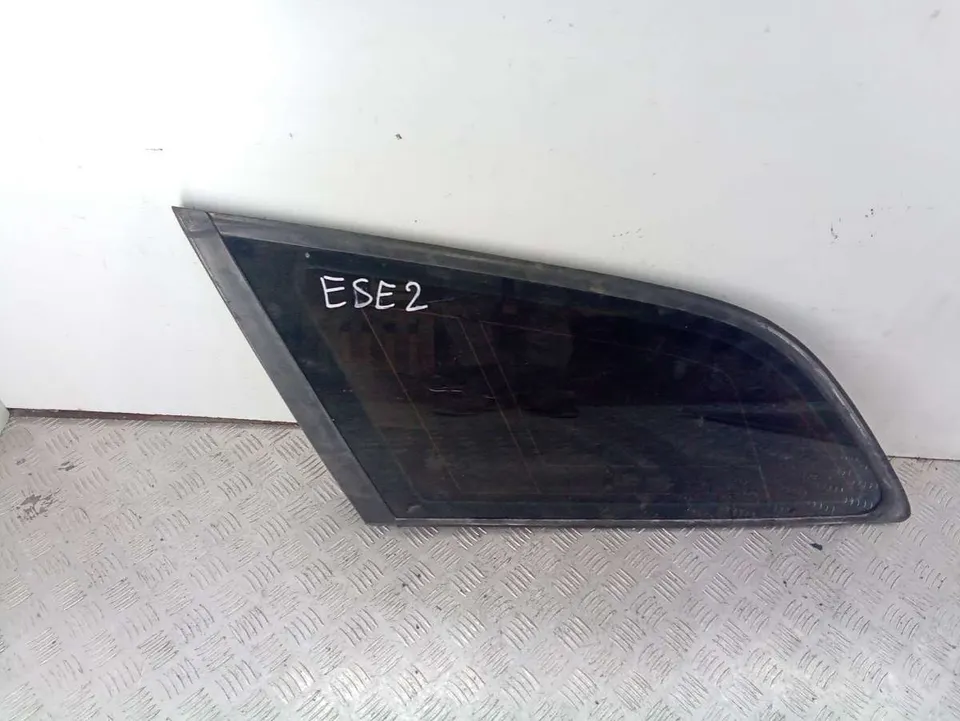 Стекло кузовное боковое левое Audi A6, 2006 г.