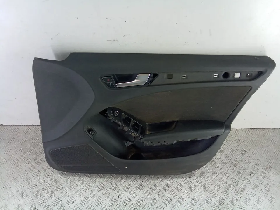 Обшивка двери передней правой (дверная карта) Audi A4, 2008 г.