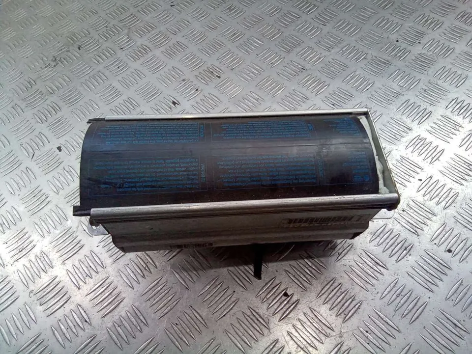 Подушка безопасности пассажира Audi A6 allroad, 2004 г.