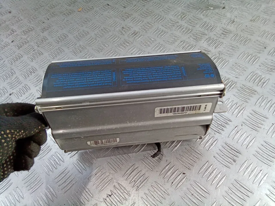 Подушка безопасности пассажира Audi A6 allroad, 2004 г.