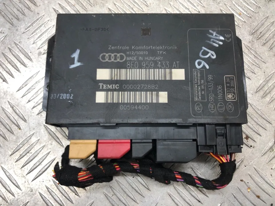 Блок комфорта Audi A4, 2002 г.