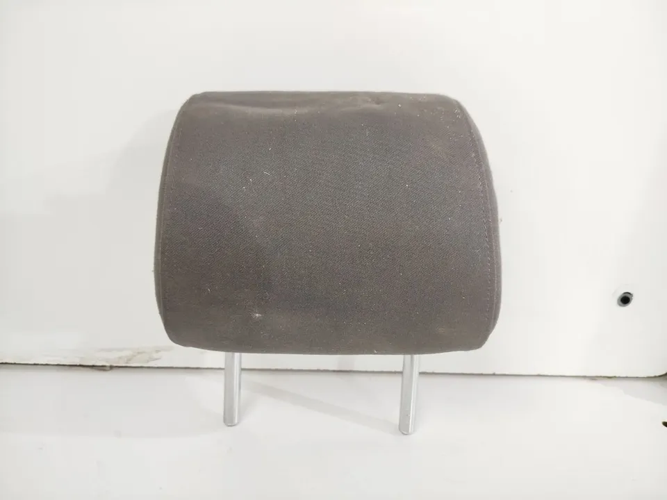Подголовник Audi A4, 2003 г.