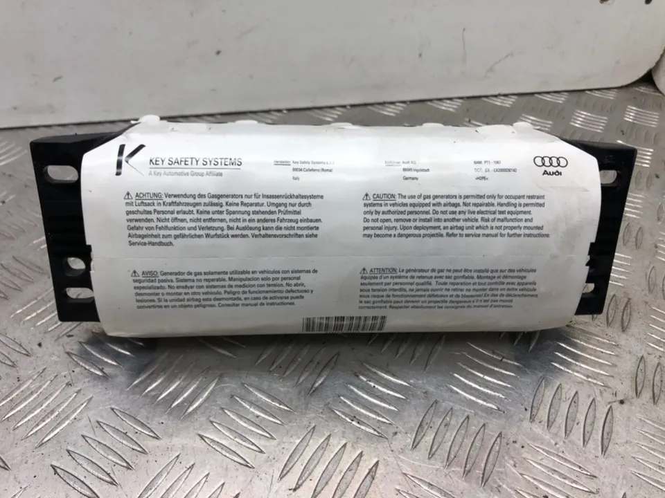 Подушка безопасности пассажира Audi Q7, 2007 г.