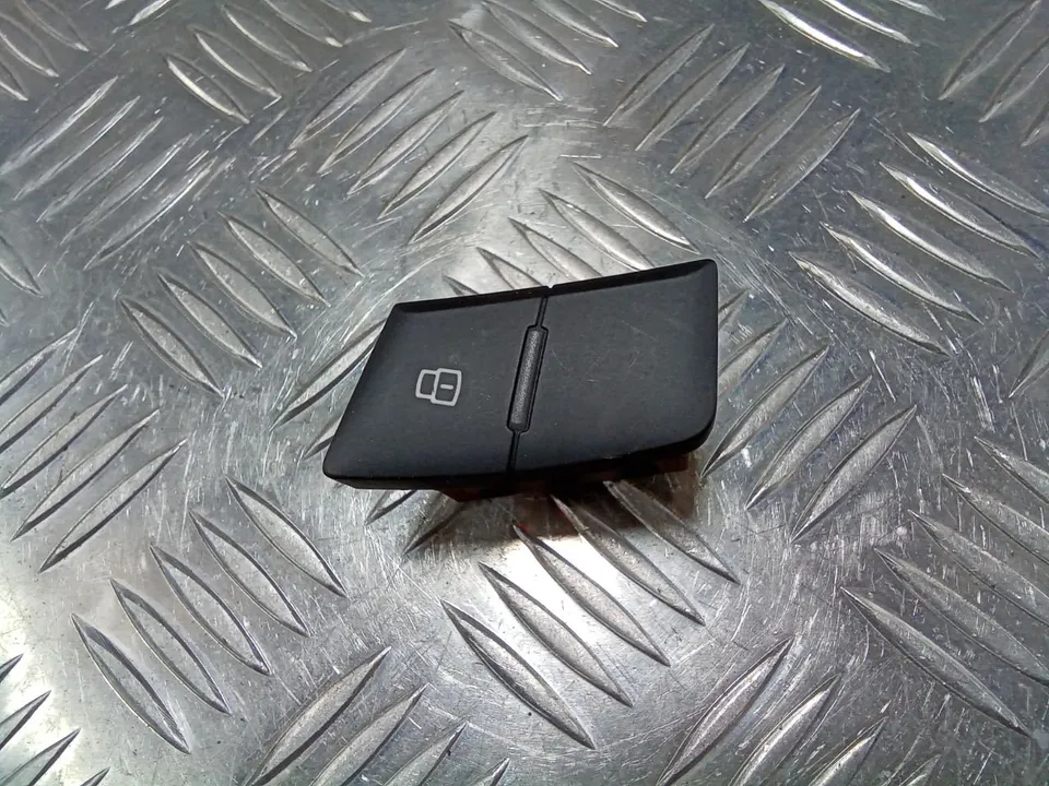 Кнопка центрального замка Audi A6, 2012 г.