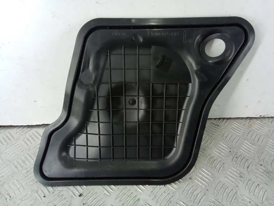 Заглушка Audi A5, 2008 г.