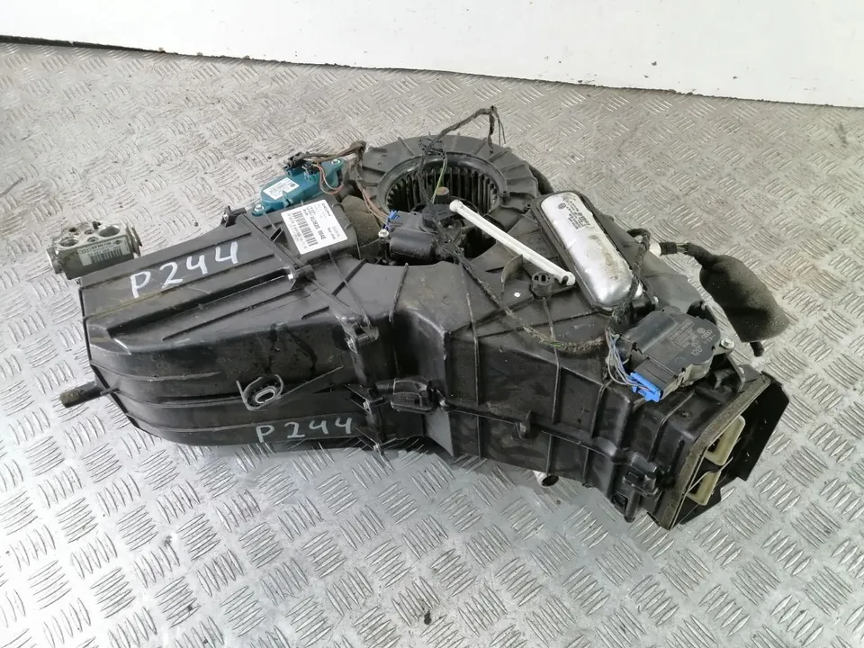 Корпус отопителя (печки) Audi Q7, 2014 г.
