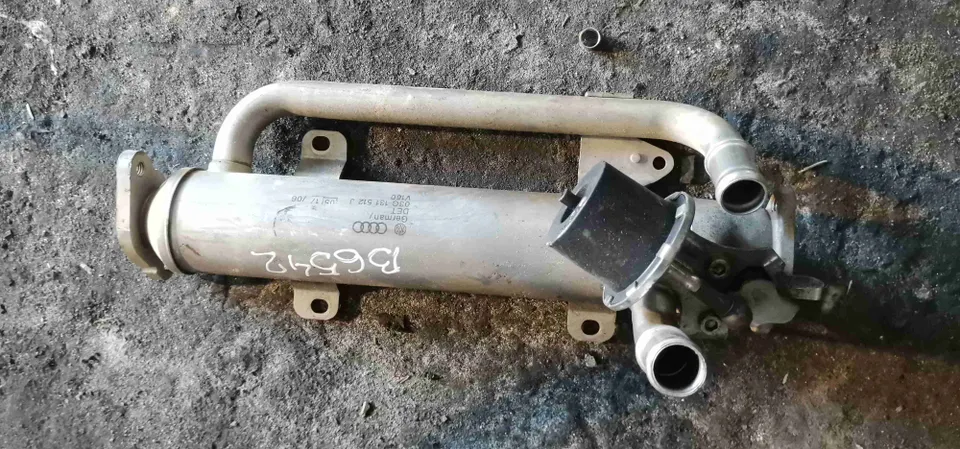 Охладитель отработанных газов Volkswagen Passat, 2007 г.