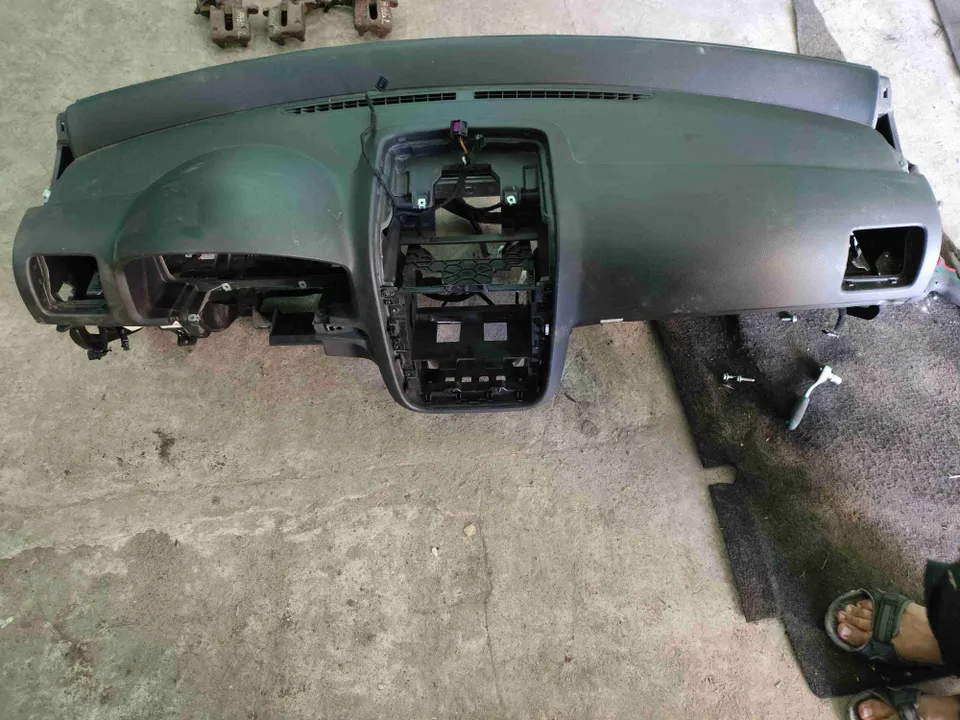 Панель передняя салона (торпедо) Volkswagen Jetta, 2008 г.