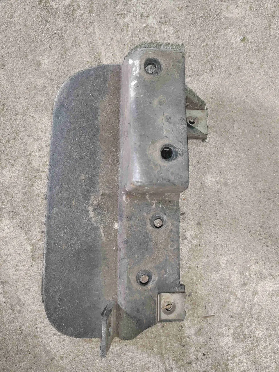 Брызговик Audi A6, 2007 г.