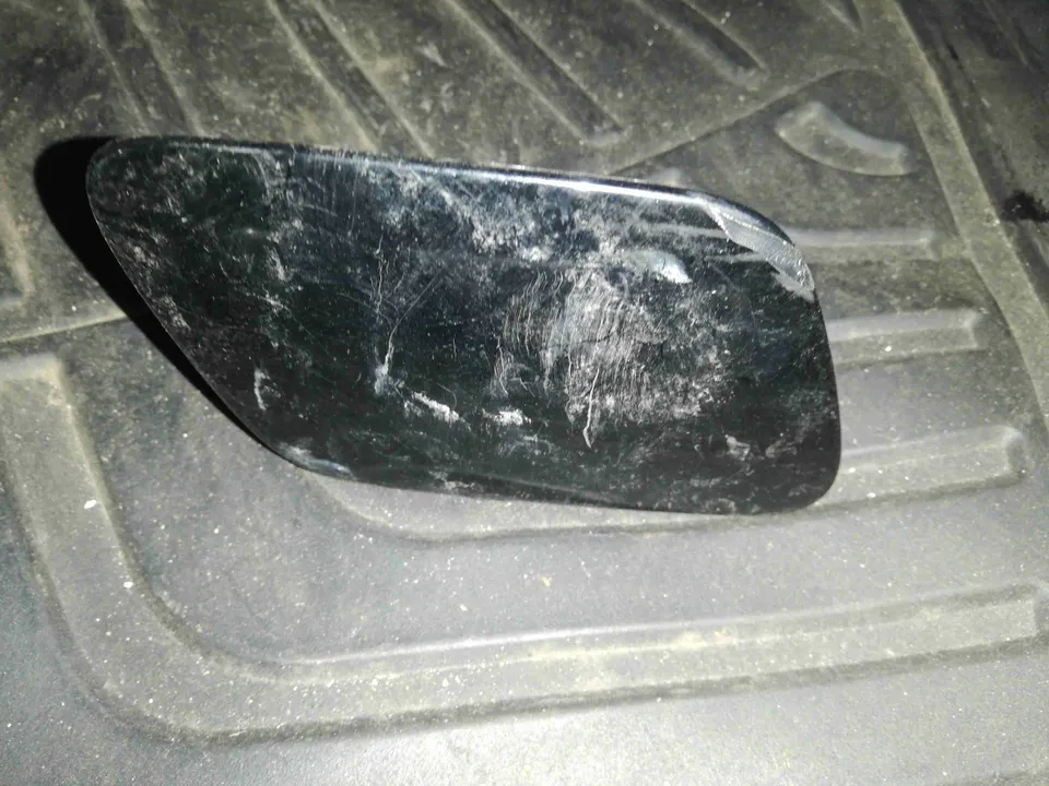 Крышка омывателя фар Audi A4, 2005 г.