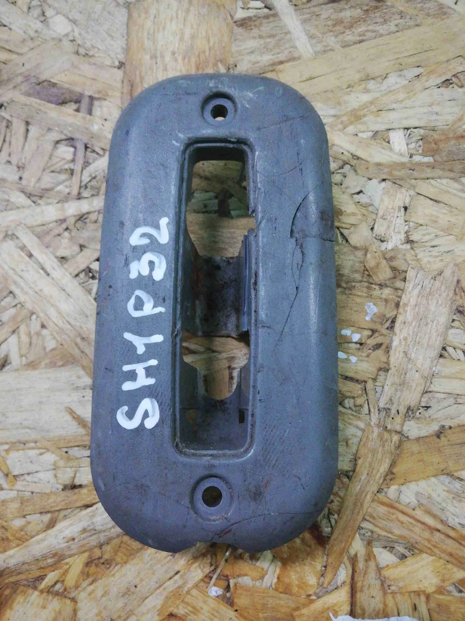 Пластик салазок сиденья Volkswagen Sharan, 2000 г.