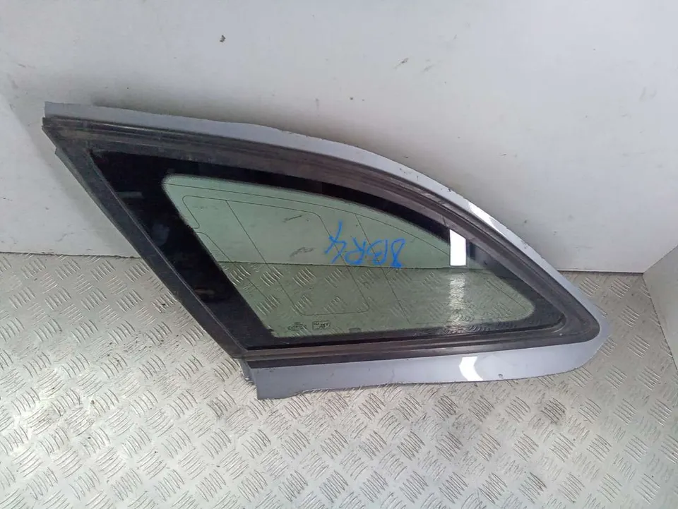 Стекло кузовное боковое левое Audi A4, 2009 г.
