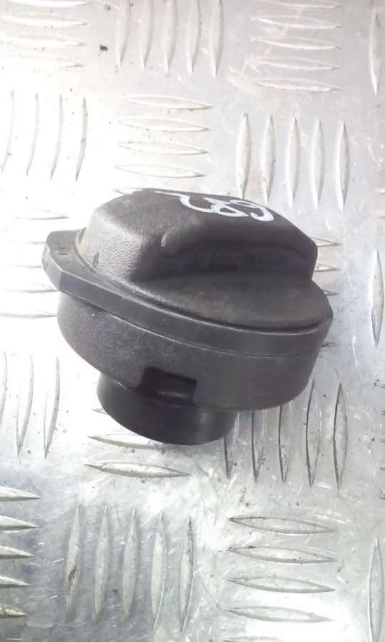 Пробка топливного бака Audi A4, 1997 г.