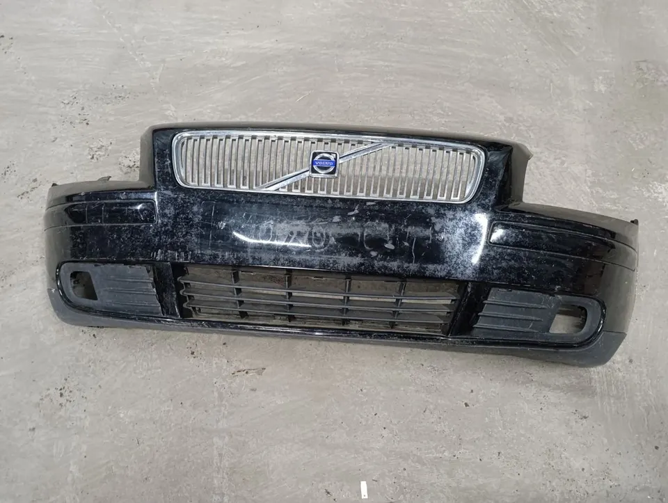 Бампер передний Volvo S40, 2006 г.
