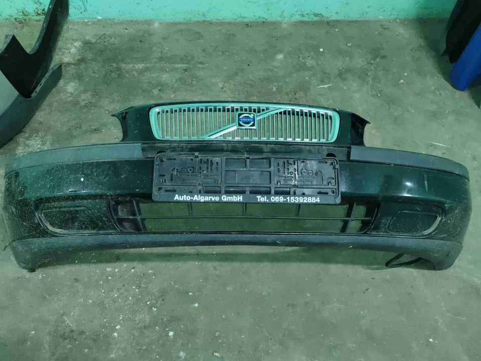 Бампер передний Volvo V70, 2001 г.