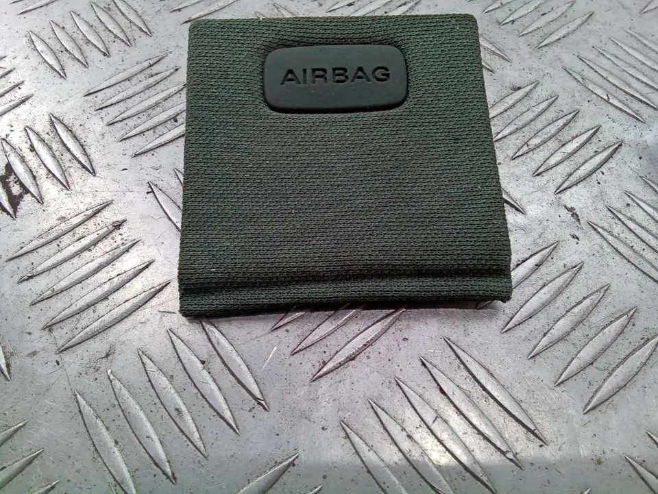 Заглушка Audi A6 allroad, 2001 г.