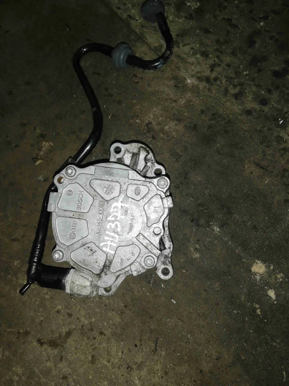 Насос вакуумный Audi A3, 2014 г.
