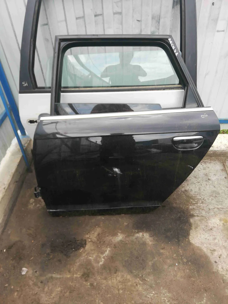 Дверь задняя левая Audi A6, 2005 г.