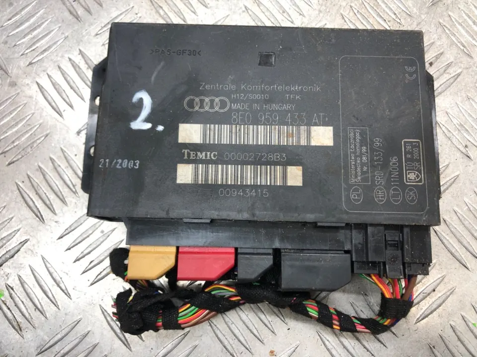 Блок комфорта Audi A4, 2002 г.