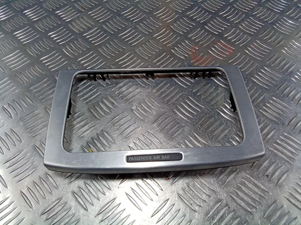 Рамка под магнитолу Volkswagen Passat CC, 2010 г.