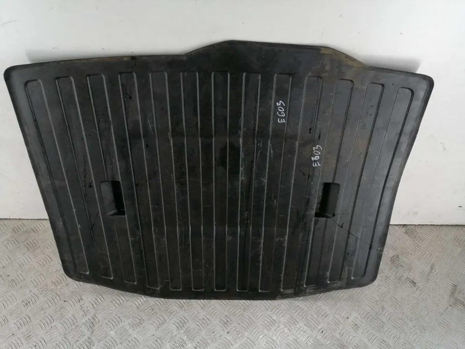 Пол багажника Audi A6 allroad, 2006 г.