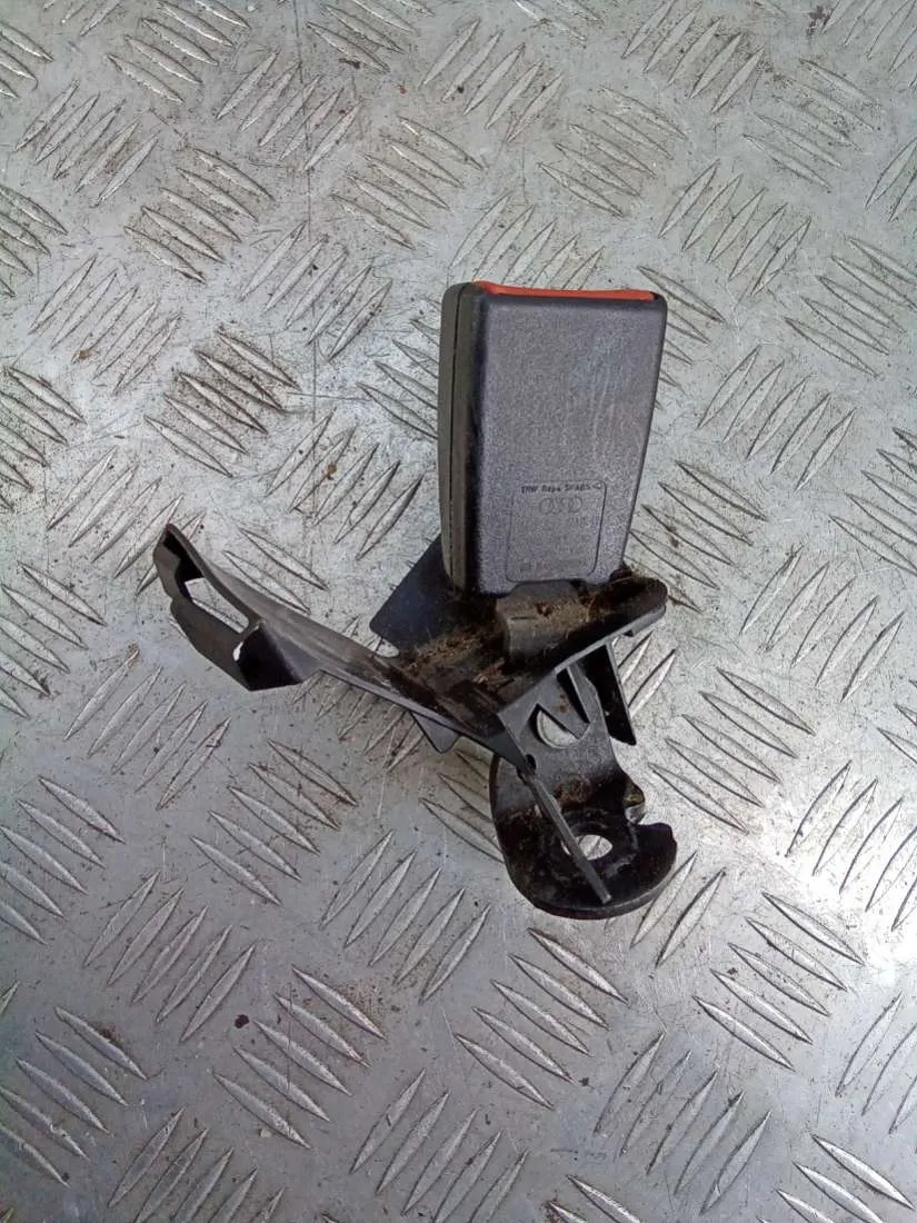 Замок ремня безопасности Audi A6, 2006 г.