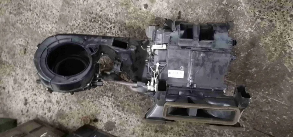 Корпус отопителя (печки) Audi A6, 2001 г.