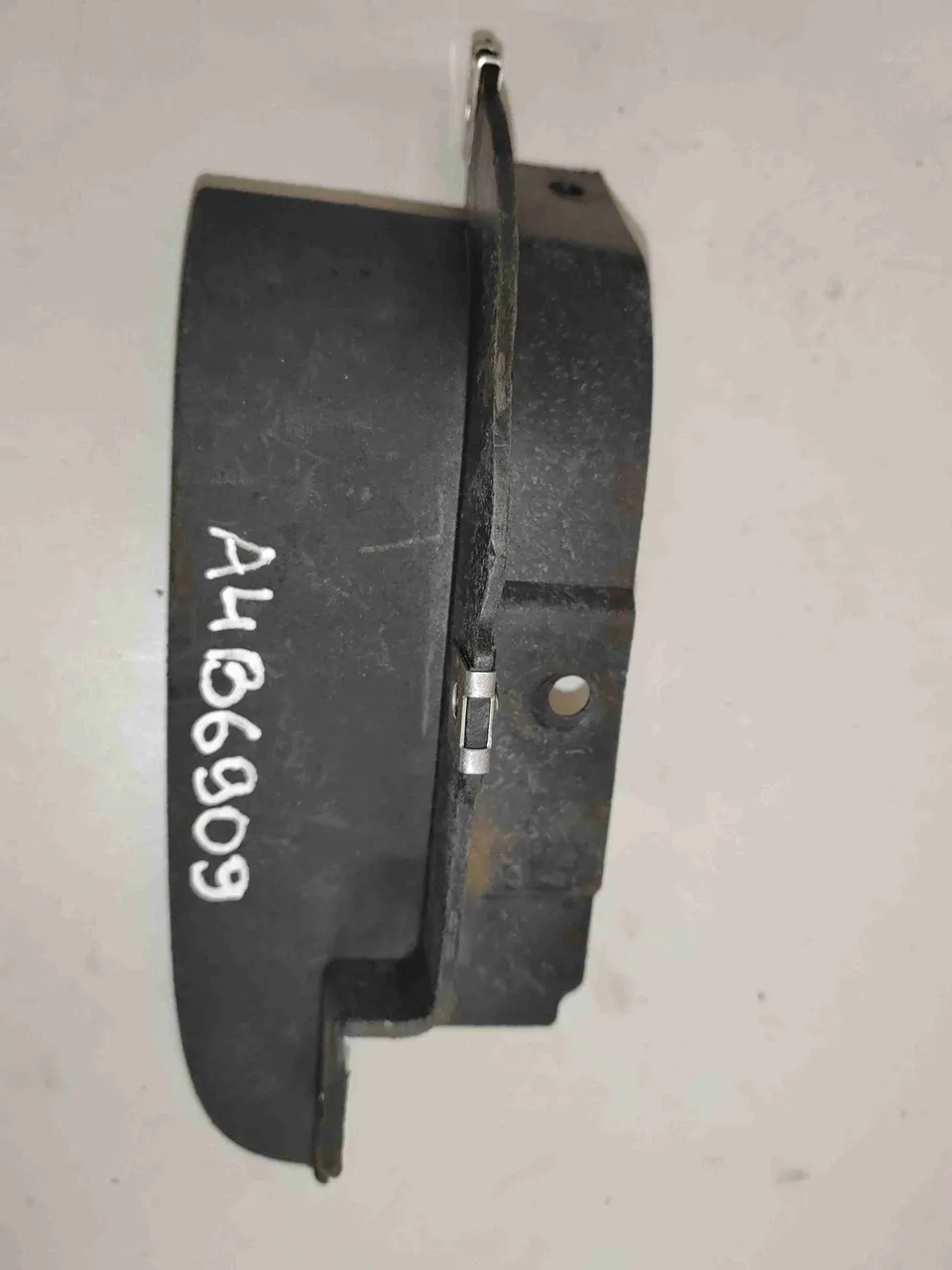 Брызговик Audi A4, 2003 г.