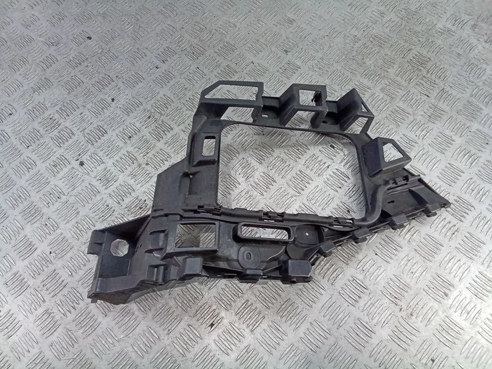Кронштейн крепления бампера заднего Volkswagen Touareg, 2011 г.