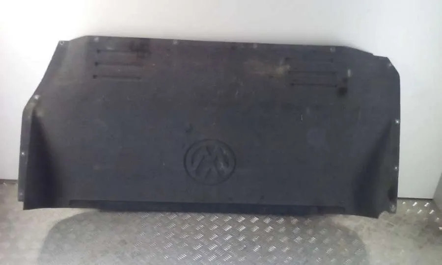 Обшивка багажника Volkswagen Transporter, 2008 г.