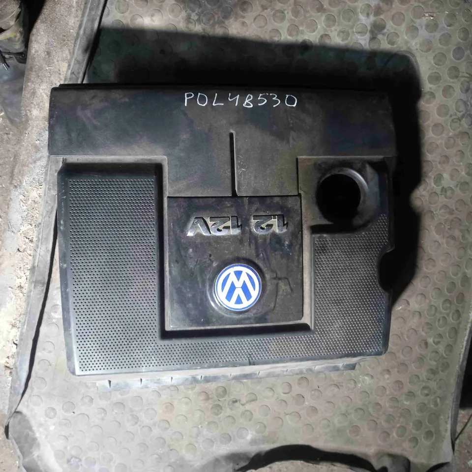 Корпус воздушного фильтра Volkswagen Polo, 2004 г.