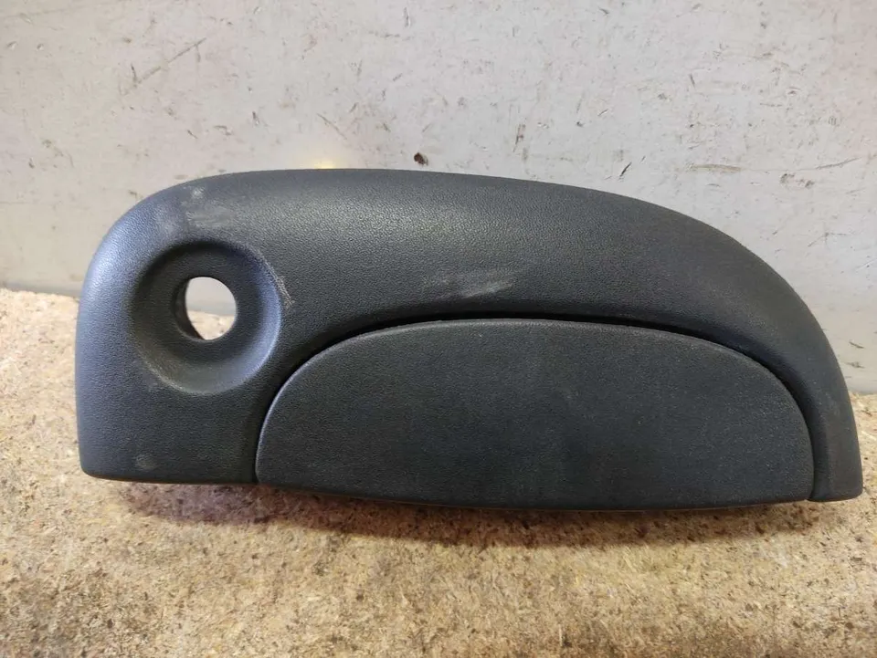 Ручка наружная передняя правая Renault Kangoo, 2002 г.