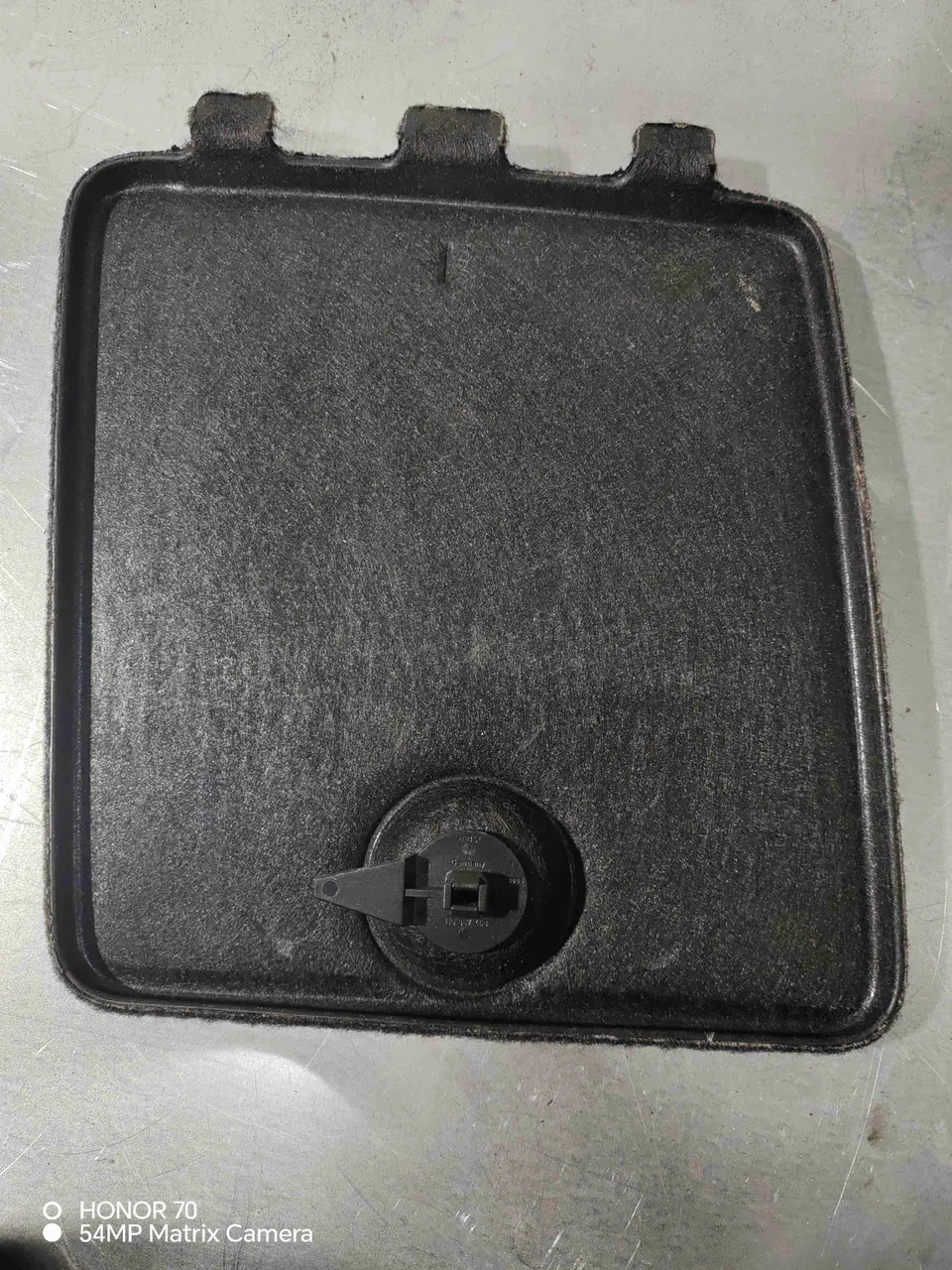 Обшивка багажника Volkswagen Golf, 2000 г.